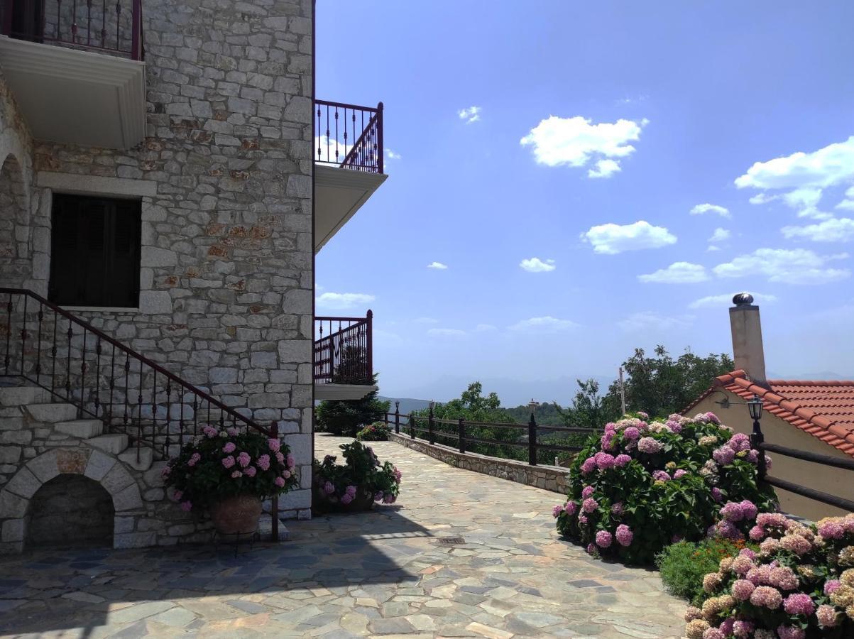 Meterizi Guesthouse Varvitsa Exterior photo