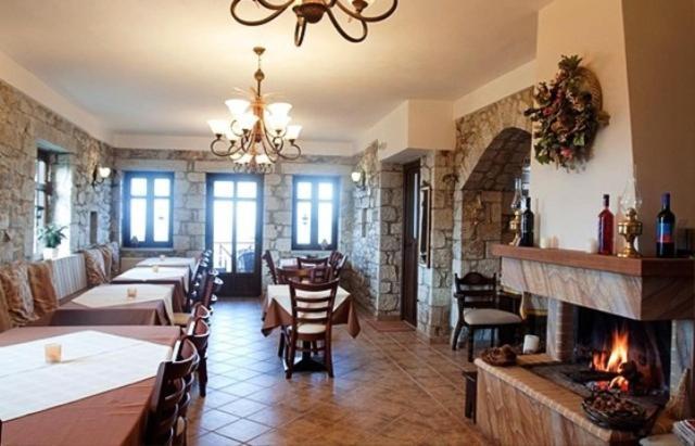 Meterizi Guesthouse Varvitsa Exterior photo